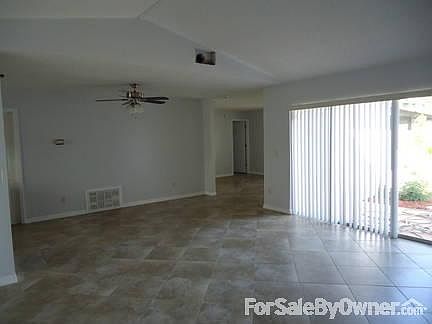dining and entertainer room