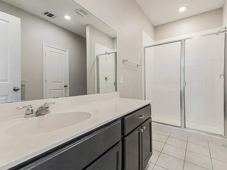 820 Horton St — Photo 11