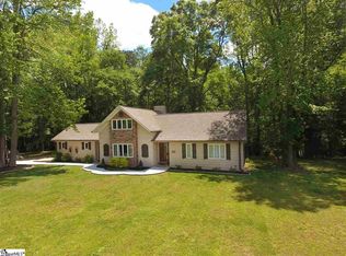 117 Kingswood Cir, Simpsonville, SC 29681