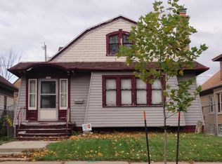 3049 N 55th St, Milwaukee, WI 53210