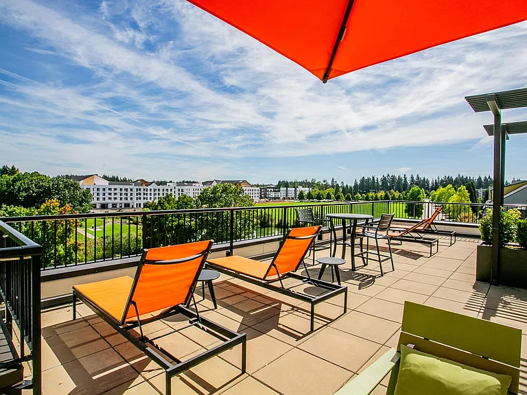 Views of AmberGlen Park