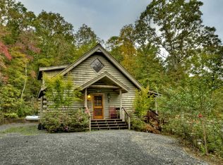 30 Hawksclaw Trl, Morganton, GA 30560