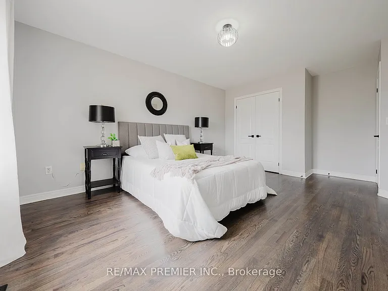 16 Saint Michele Pl #UPPER — Photo 32