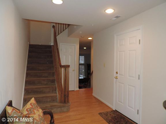 2nd image of 24 Waddington Ct