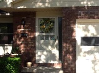 643 Treeside Dr, Akron, OH 44313