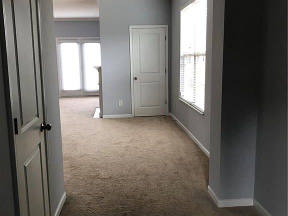 2nd image of 5132 Madeline Pl