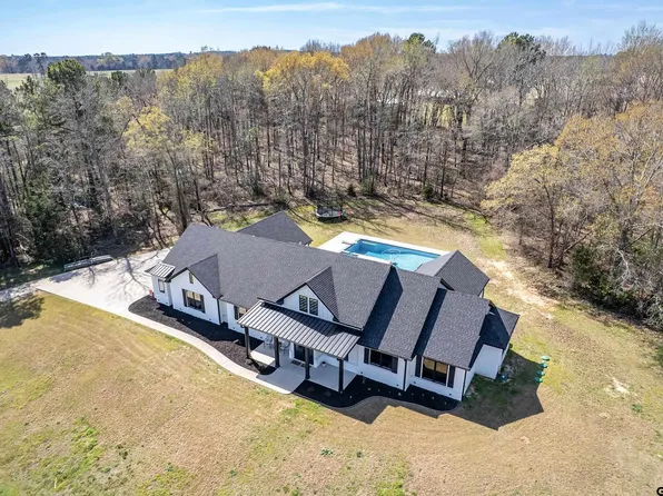 192 County Road 4707, Troup, TX 75789