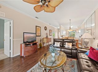 2700 Cypress Trace Cir APT 3136, Naples, FL 34119