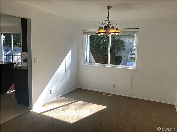 5th image of 13725 SE 275th Pl