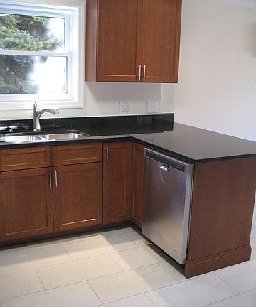 5th image of 2630 N 73rd Ave