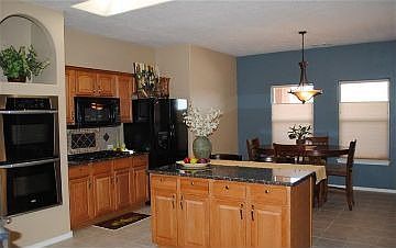 3rd image of 1054 Prairie Zinnia Dr