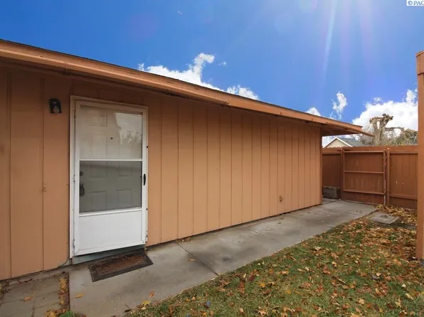 3121 W Hood Ave APT B105, Kennewick, WA 99336