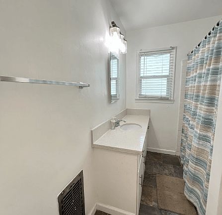 5th image of 12021 Louise Ave #2