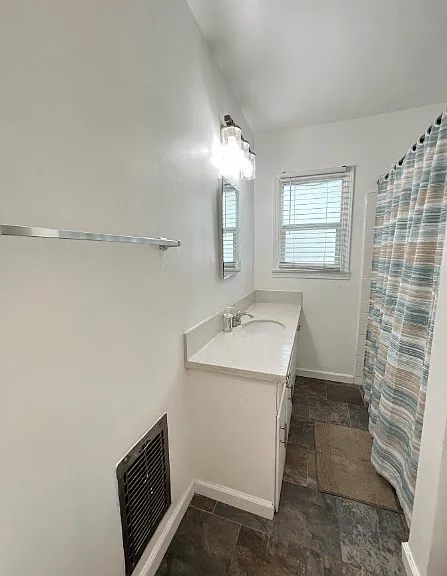 12021 Louise Ave — Photo 6