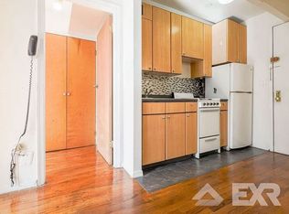 530 W 47th St #6B, New York, NY 10036