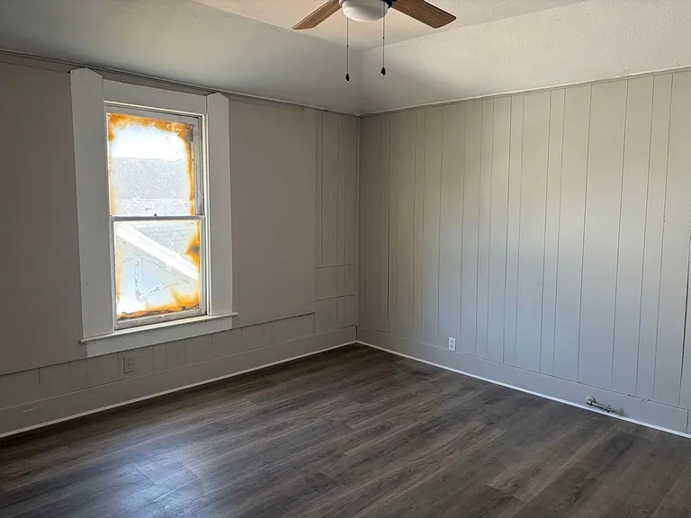 931 9th Ave #2 — Photo 3