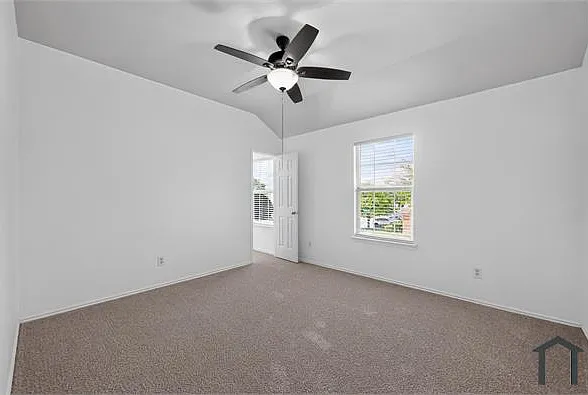 1009 Youkum Ct — Photo 39
