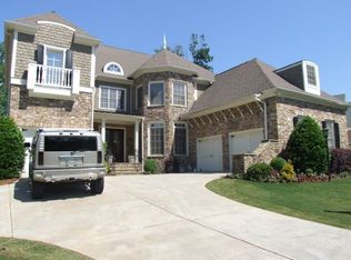 795 Glengate Pl, Sandy Springs, GA 30328