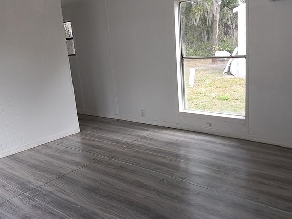 4th image of 1720 NW 38th Ave #93