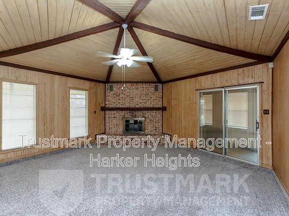 3rd image of 700 Cedar Oaks Ln #Cedar700