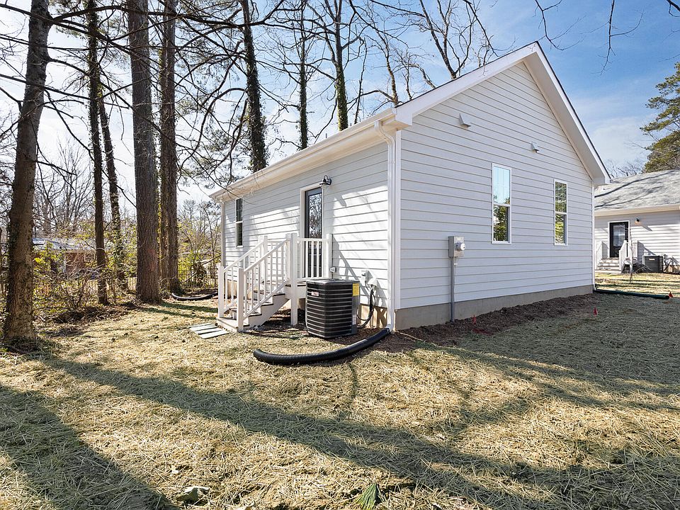 1st image of 2810 Cascadilla St