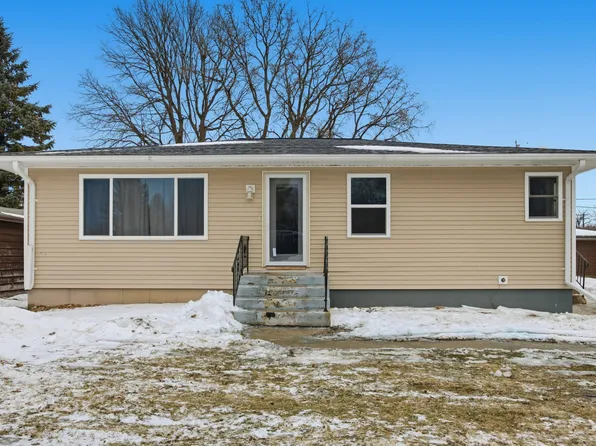 1155 Rossman Ave, Detroit Lakes, MN 56501
