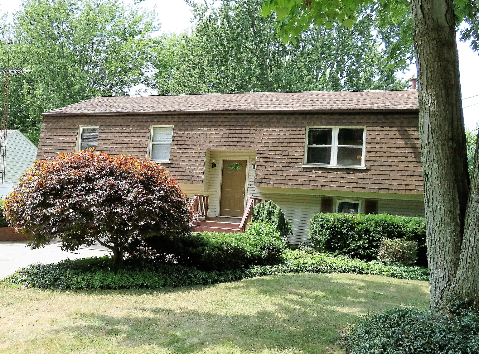 263 Wheelock Dr NE photo 1