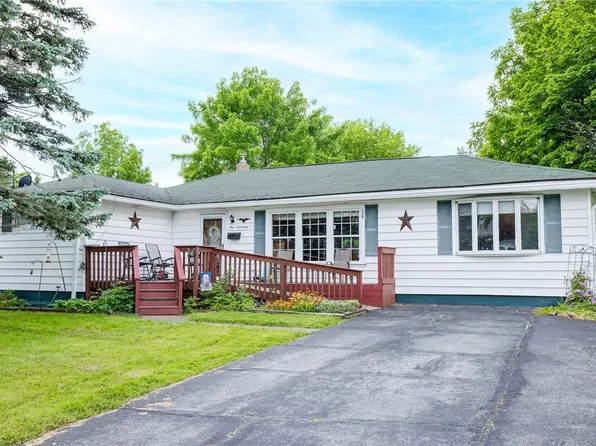 117 Vine St, Batavia, NY 14020