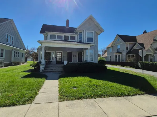 131 1/2 Elm St, Findlay, OH 45840