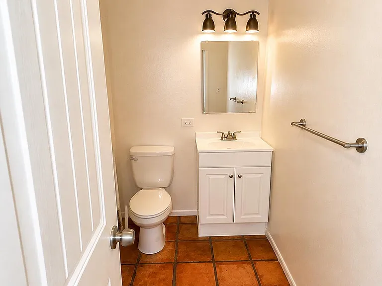 6735 N 16th St #2 — Photo 7