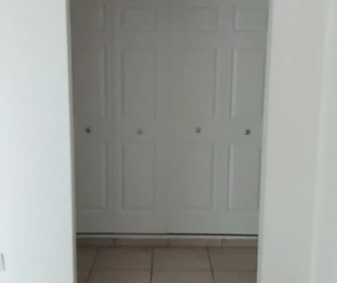 4521 Crooks Rd — Photo 7