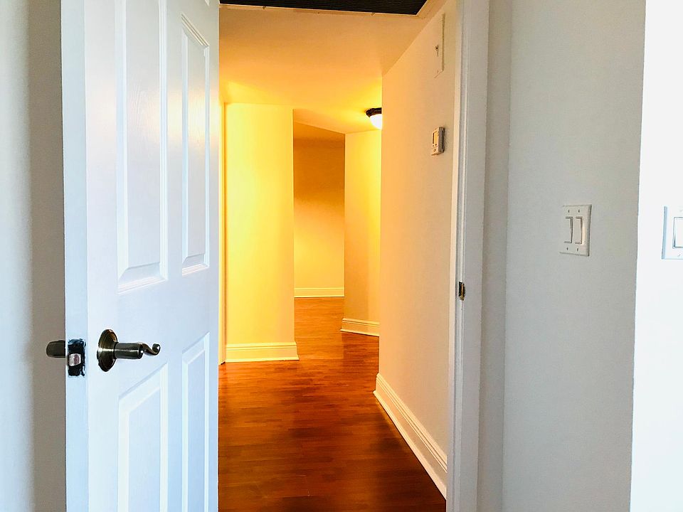 1st image of 8363 Lake Dr APT 406