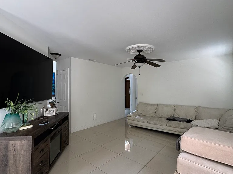 15621 SW 100th Ln — Photo 14