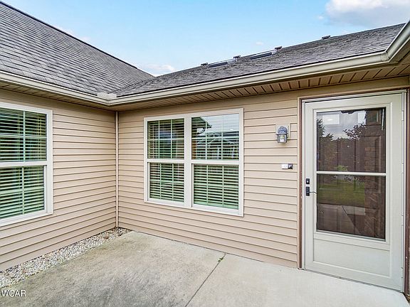 5th image of 2502 Alexandria Dr