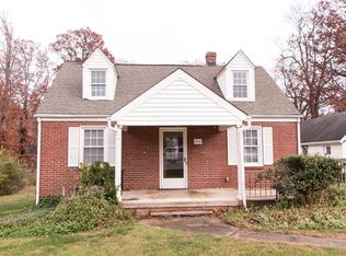 208 Old Graves Mill Rd, Lynchburg, VA 24502