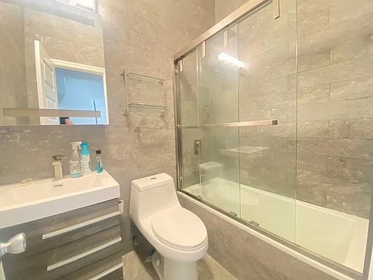 Rented by Dream Space Realty | media 37