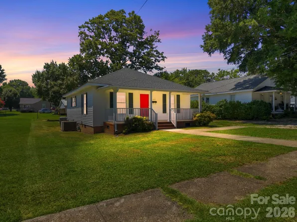 210 York Ave, Kannapolis, NC 28083