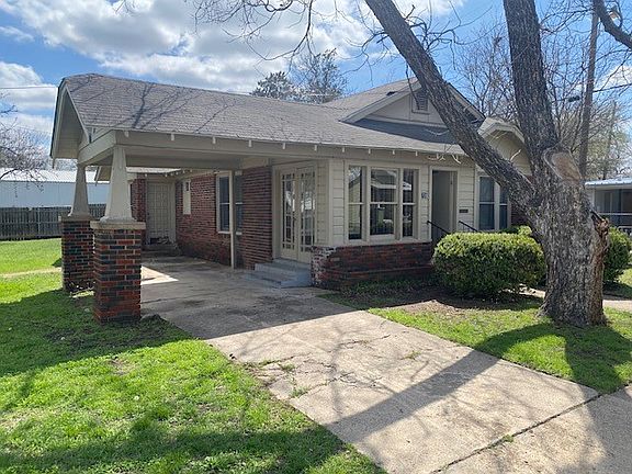 2nd image of 708 Prater St