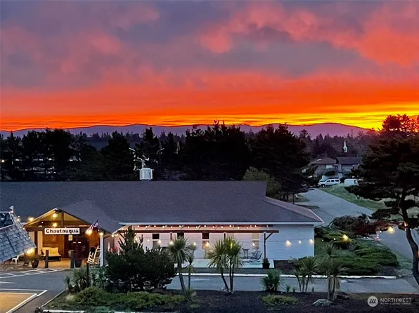 304 14TH Street NW #117, Long Beach, WA 98631