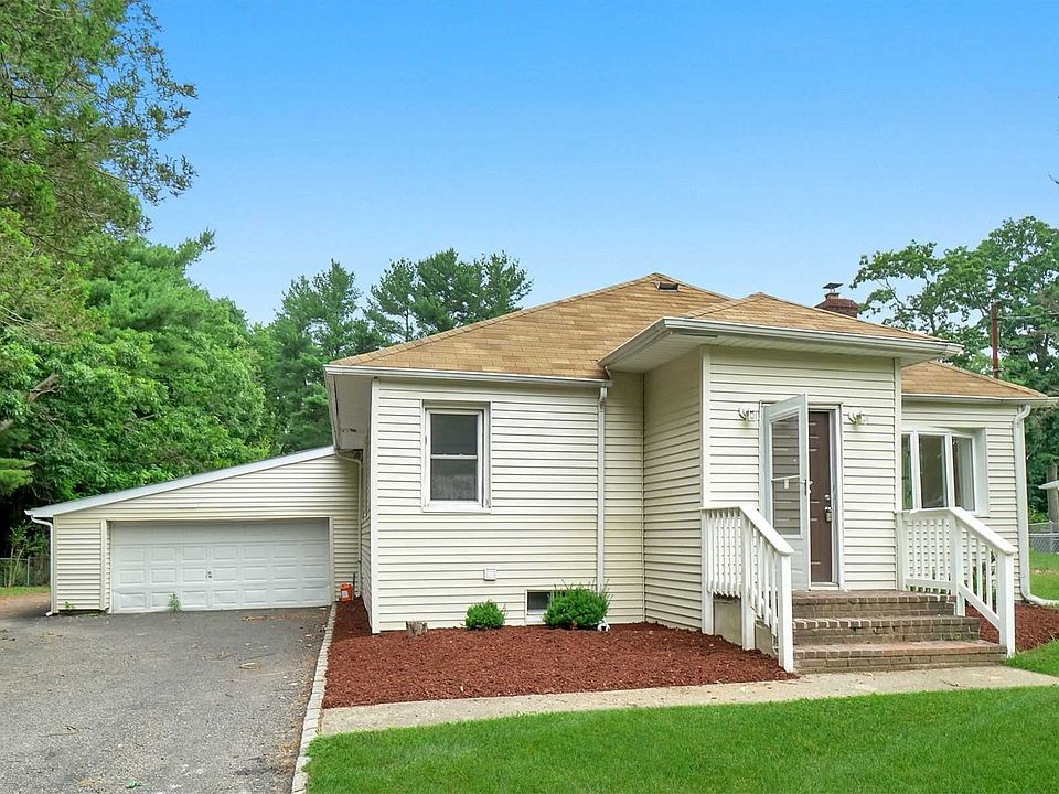 1st image of 201 Holly Ln