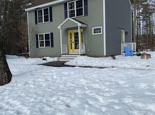 38 Morey Ave, Mechanic Falls, ME 04256