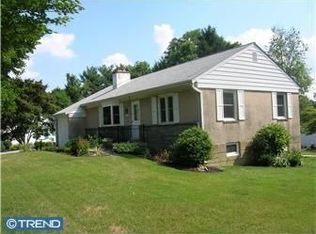 307 Prichard Ln, Wallingford, PA 19086