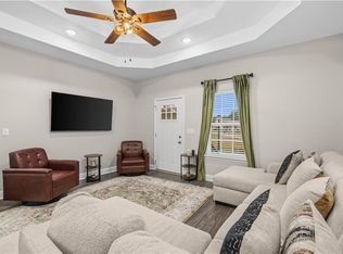 405 Coahulla Creek Dr, Dalton, GA 30721