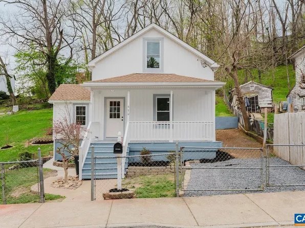 930 Anderson St, Staunton, VA 24401