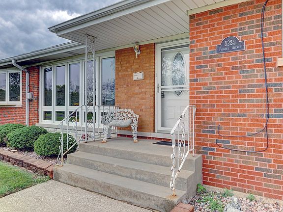 3rd image of 5224 N Pioneer Ave