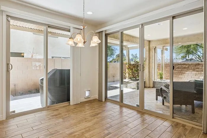 211 E Brinley Dr — Photo 11