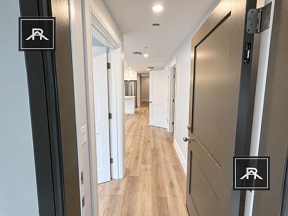 5th image of 9 Holton St Floor 2