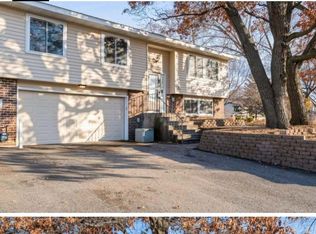 450 98th Ave NE, Blaine, MN 55434