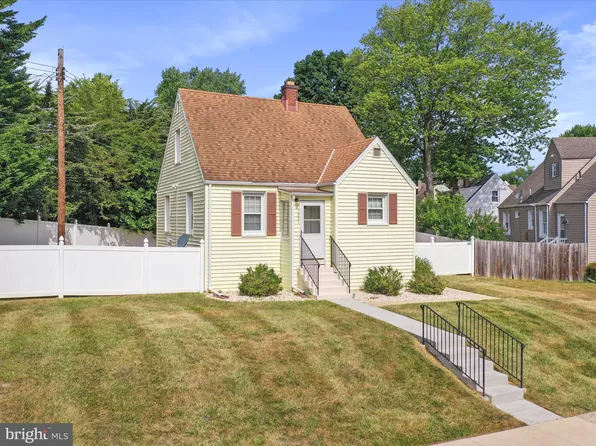 1321 Fairchild Ave, Hagerstown, MD 21742