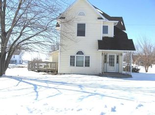 107 S Harrison St, Brighton, IA 52540